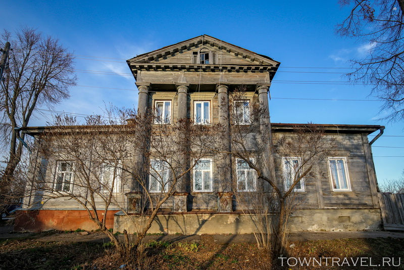 Дом Твердова, Арзамас (фото с сайта towntravel.ru)