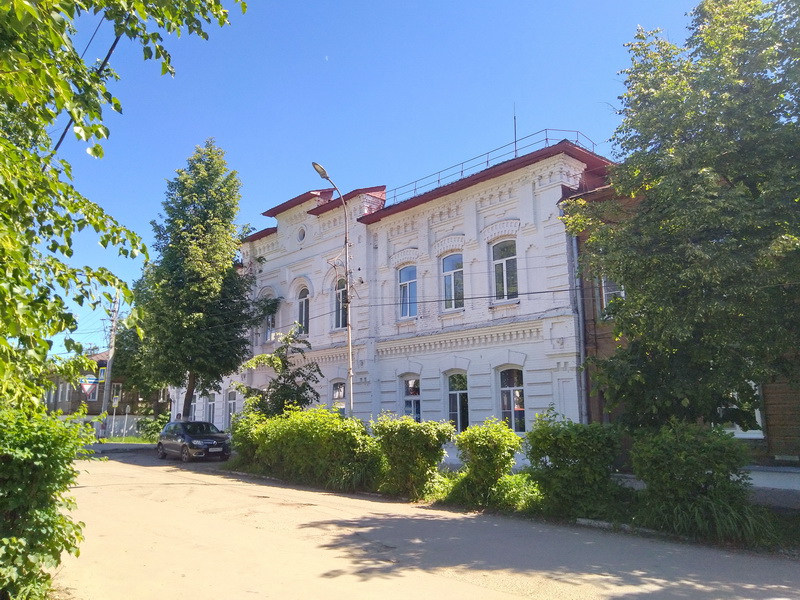 Екатерининская женская гимназия, Арзамас, ул. К.Маркса, 16