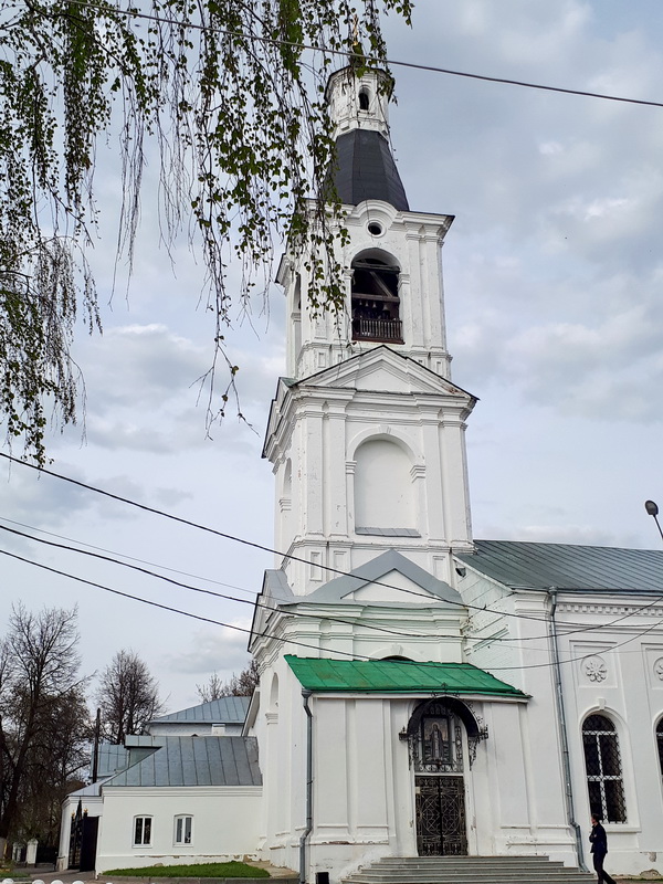 Колокольня церкви Живоносный источник