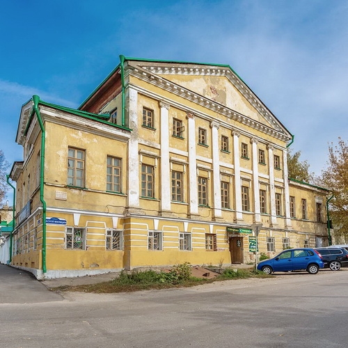 Дом Попова-Ямщикова, Коммунистов, 2
